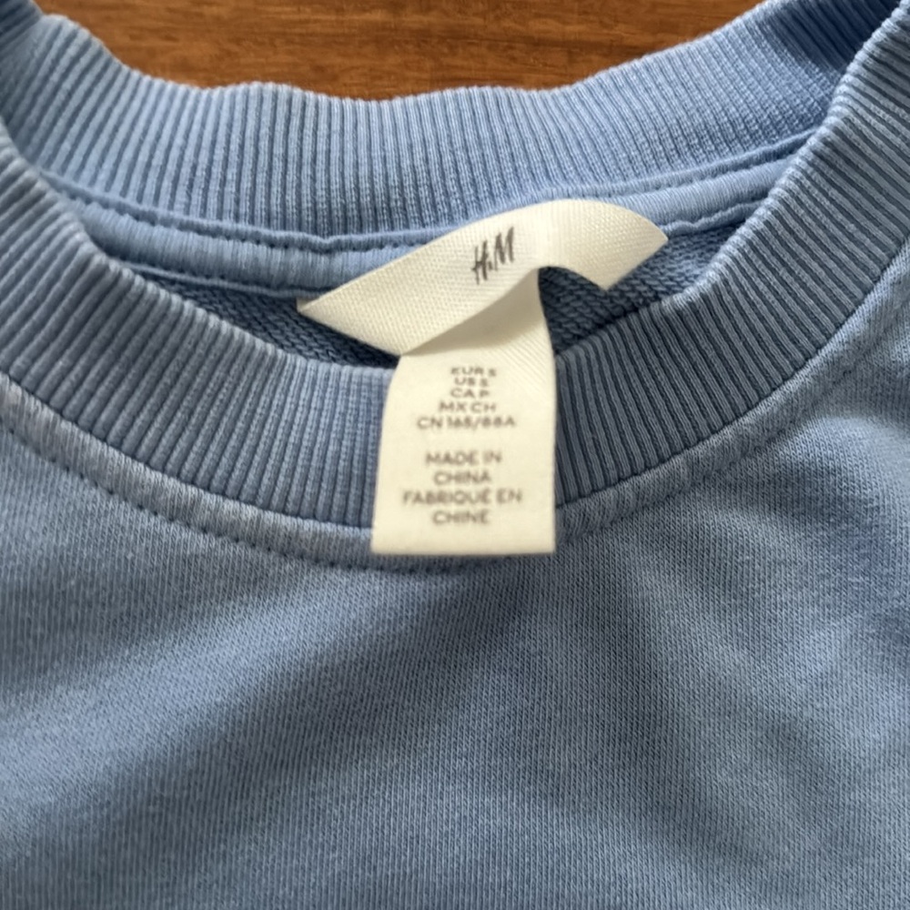 H&M Sweater - Picture 4 of 7